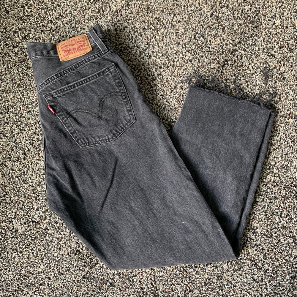 Levis 501 Faded Black Jeans 28x26 Cropped Raw Hem Straight Leg Grunge Streetwear